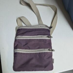 Eddie Bauer Lavender Shoulder Pouch Cross Body Purse Travel Purple ✨️5/$30